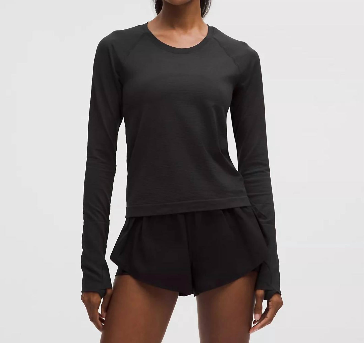 Top de manga larga color negro