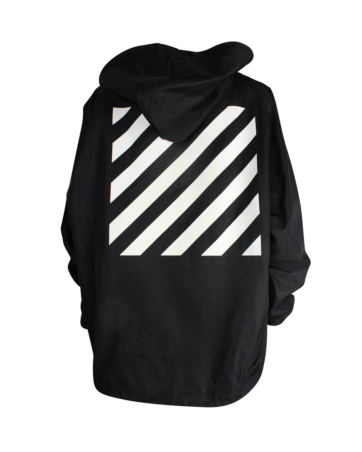 Chaqueta de nailon color negro