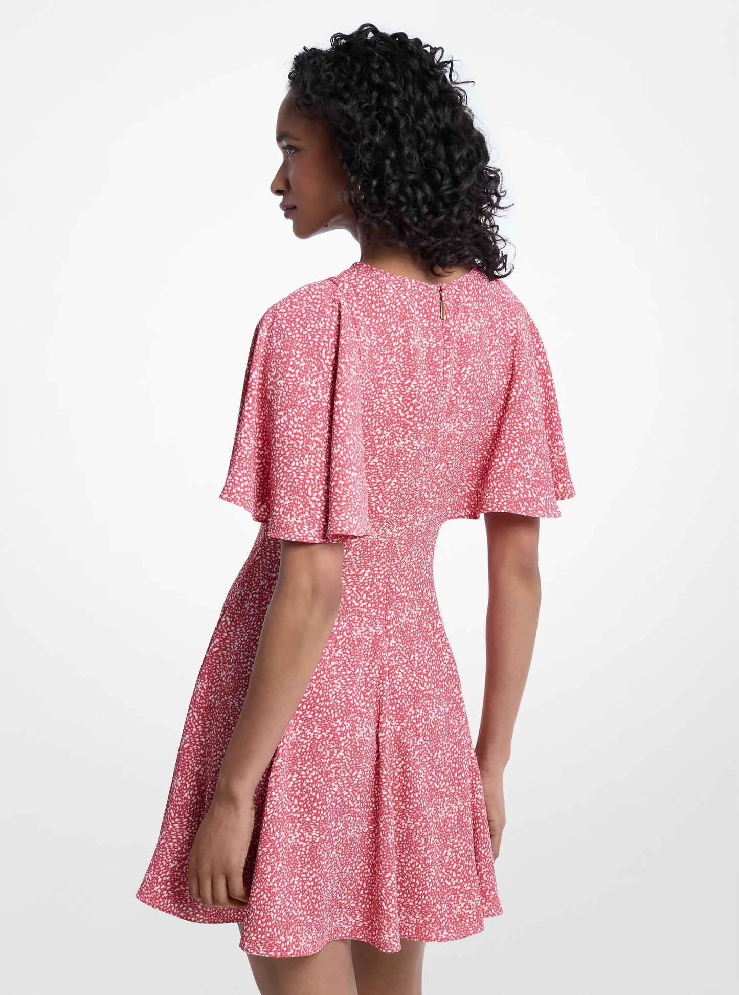 Vestido de satén corto con estampado