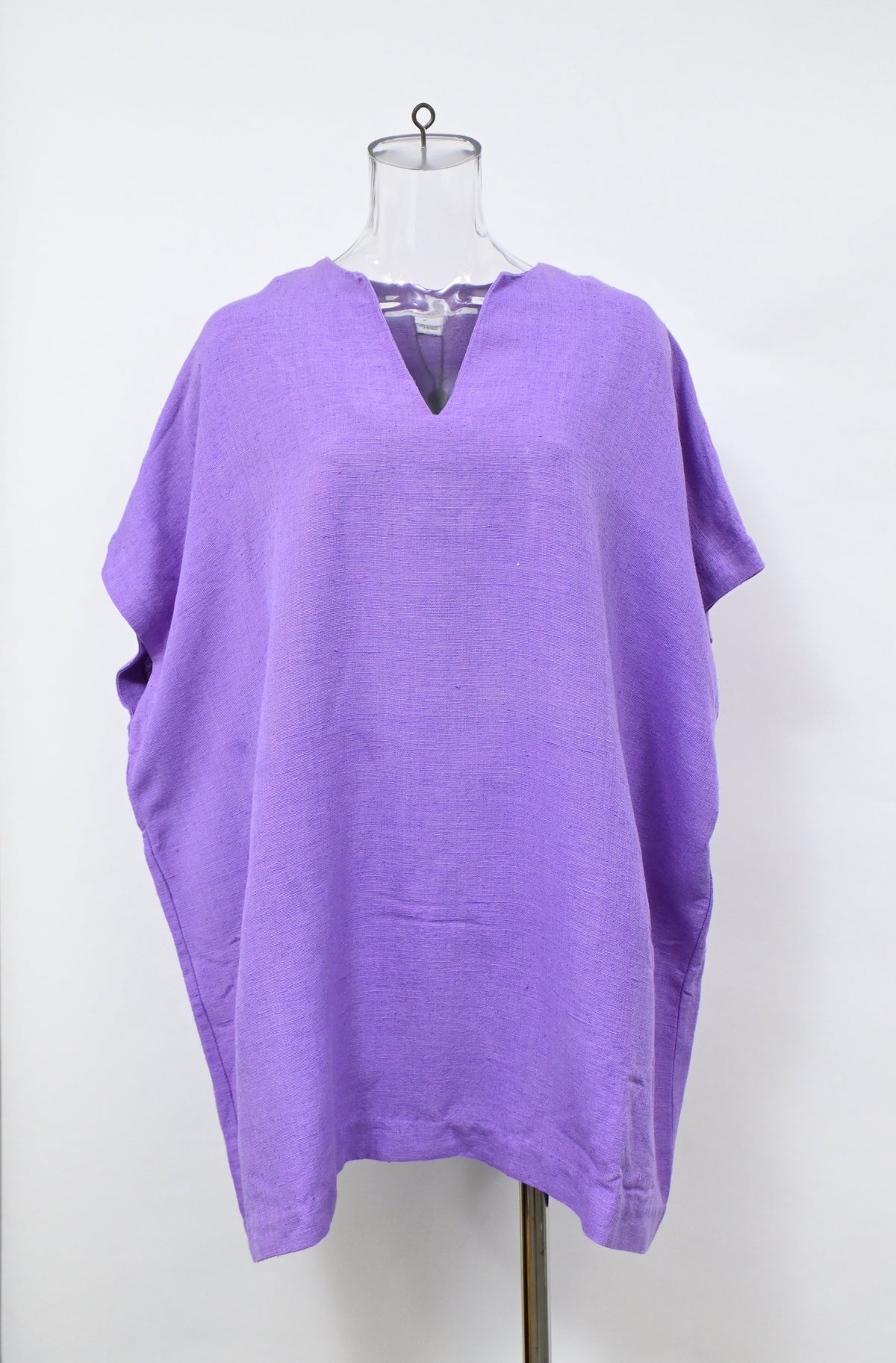 Blusón de seda con cuello en V color violeta