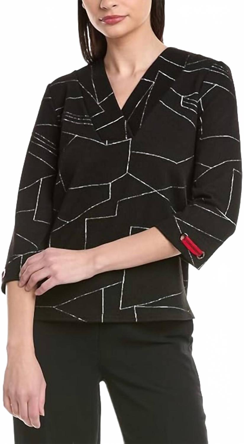 Top color negro y blanco