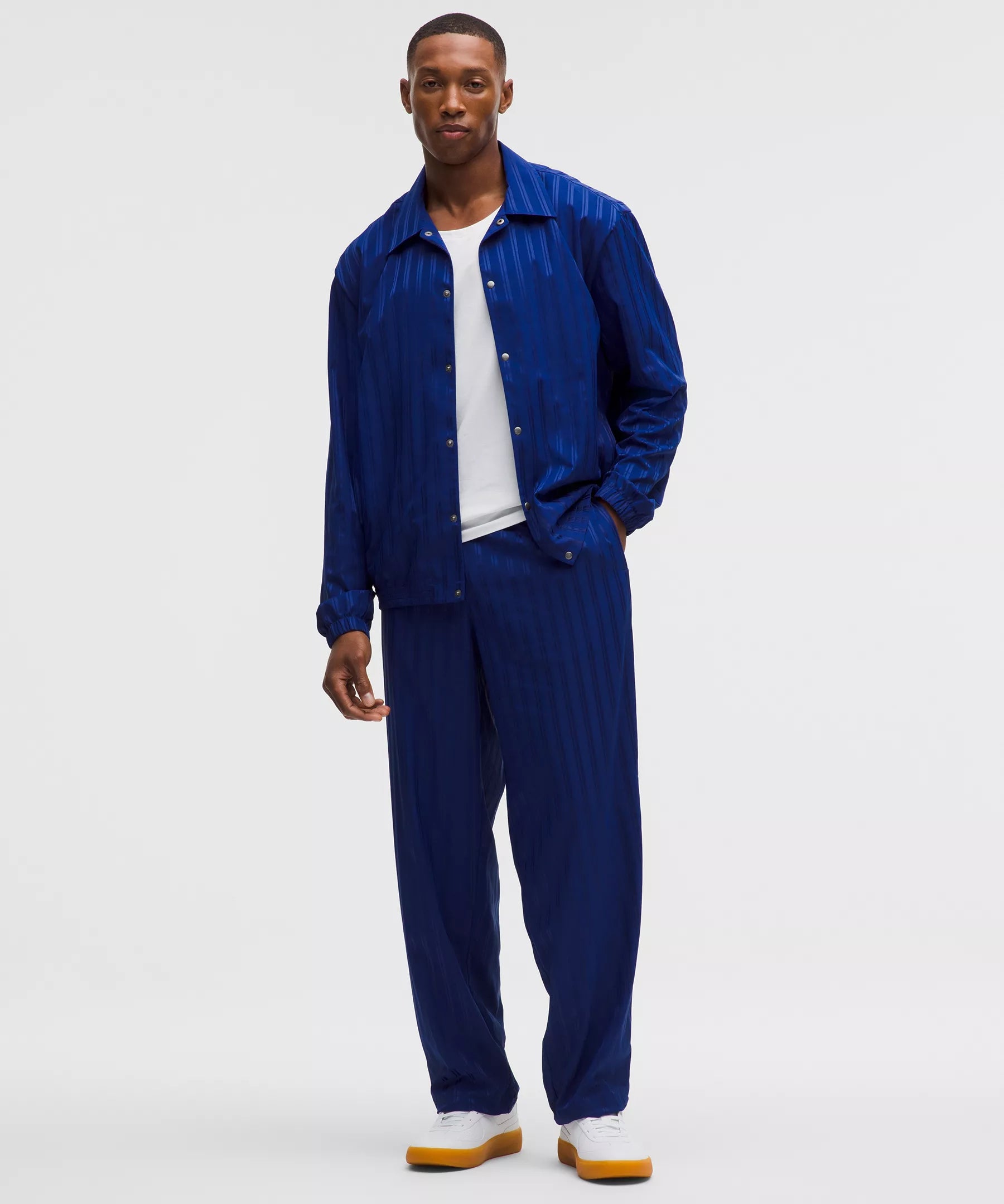 Pantalón de satén a rayas