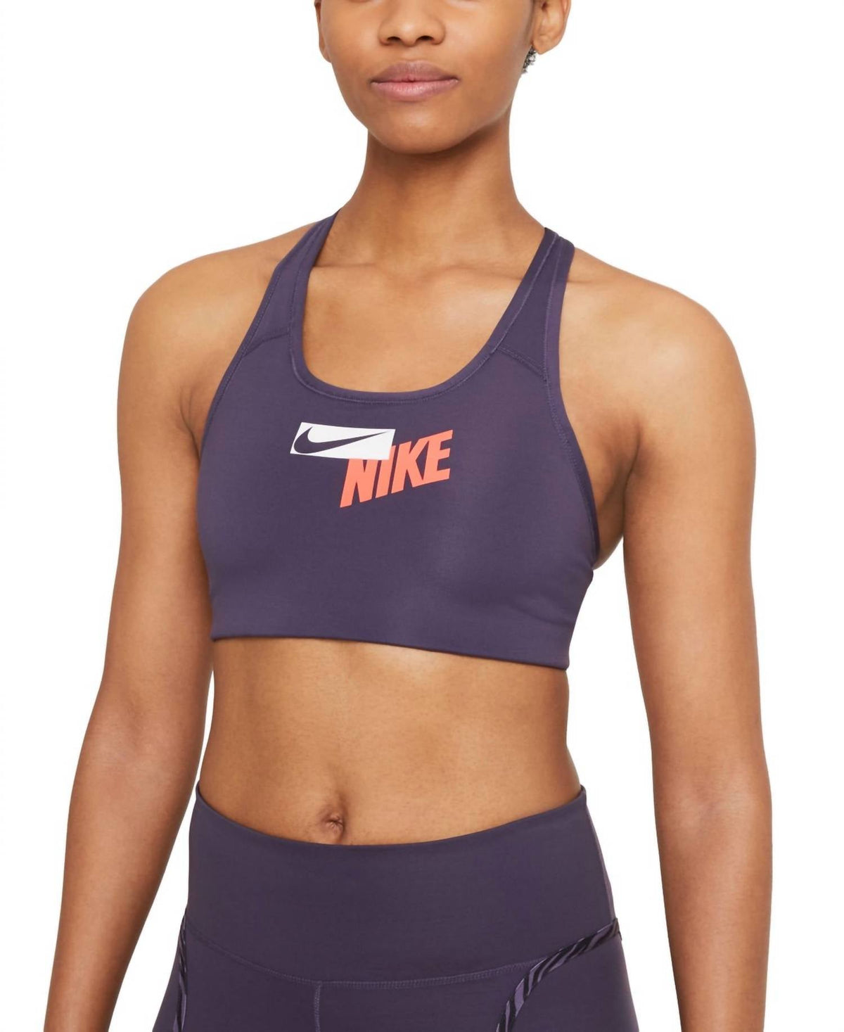 Top deportivo color blanco