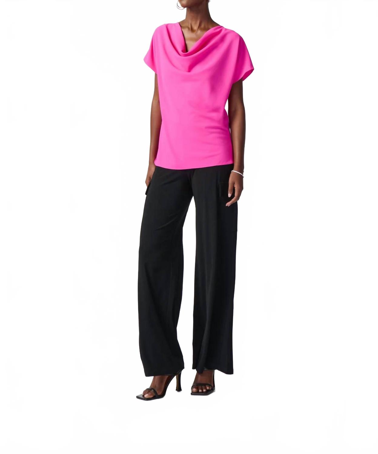 Top color rosado