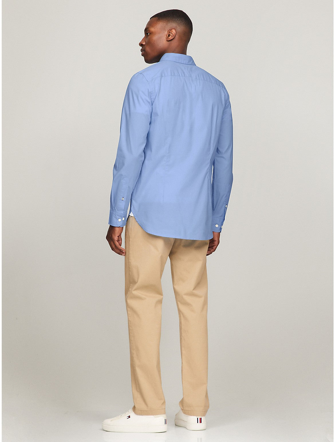 Camisa de hombre de corte ajustado