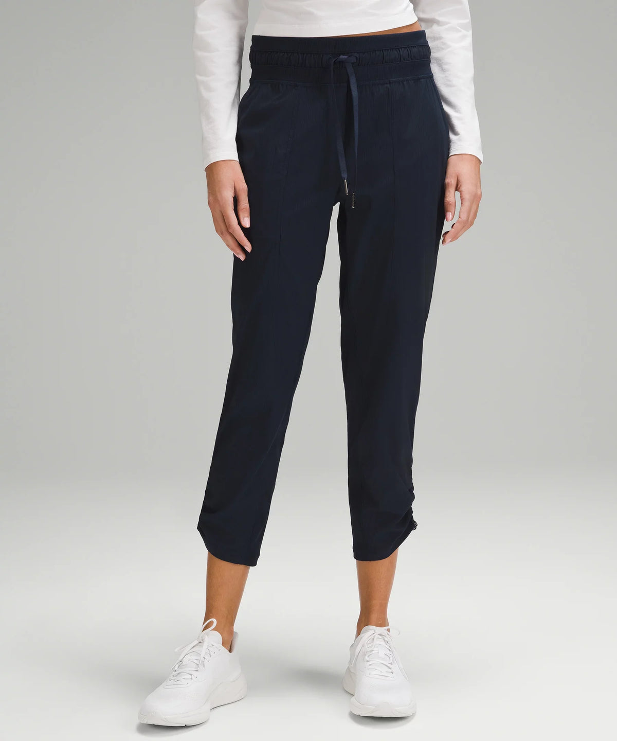 Pantalón de tiro medio