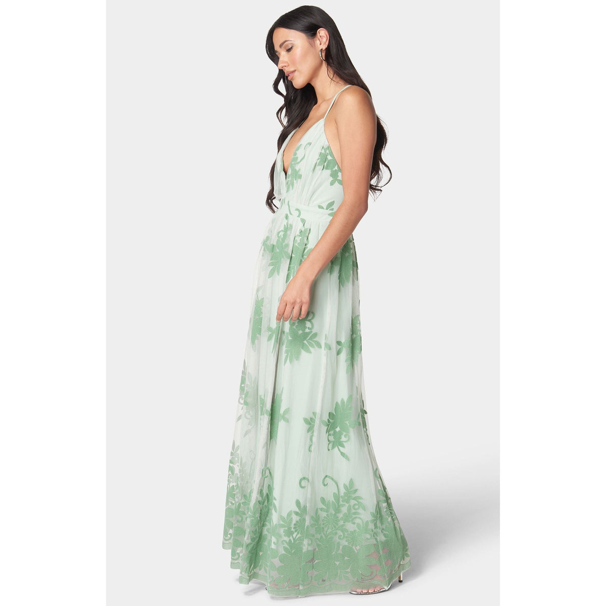 Vestido de mujer largo con bordado