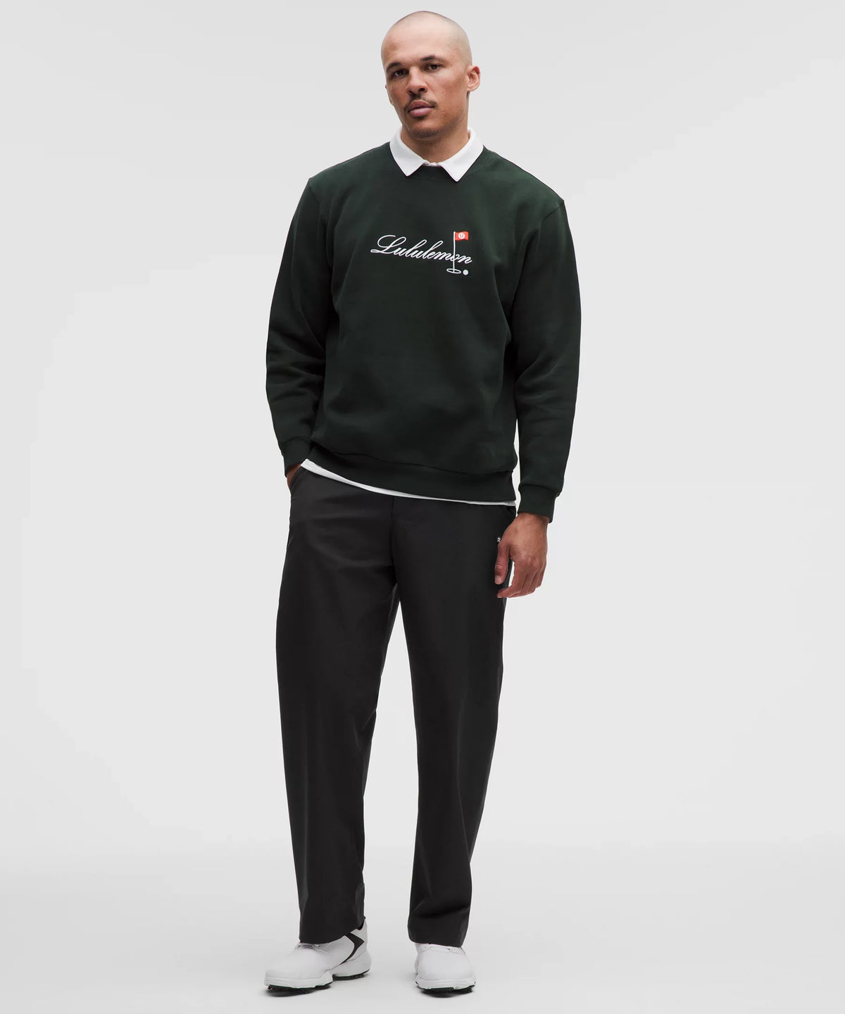 Pantalón de corte amplio