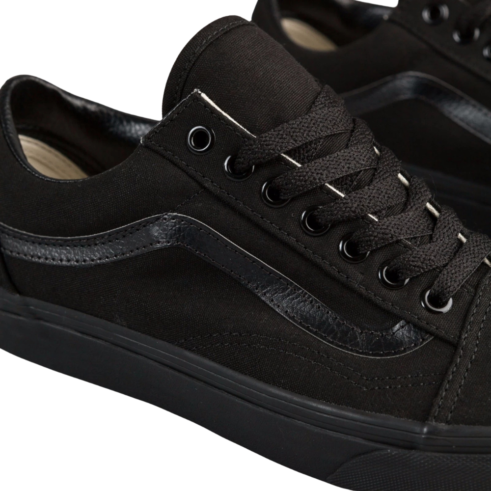 Top de hombre color negro
