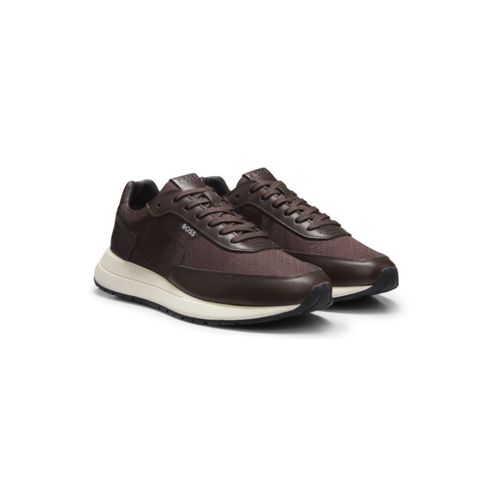 Tenis de cuero