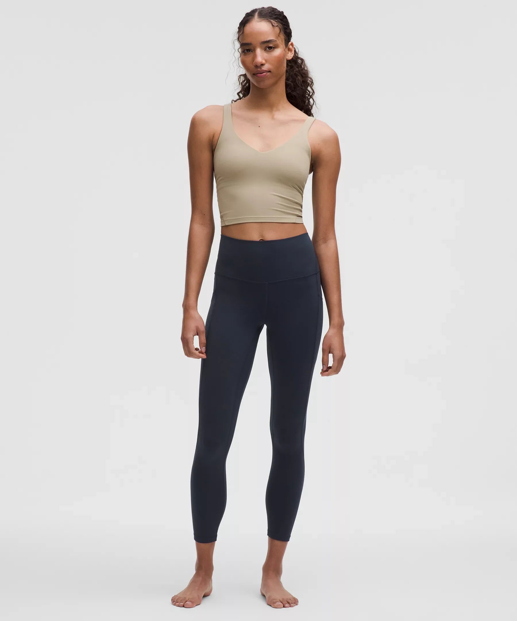 Pantalón de tiro alto