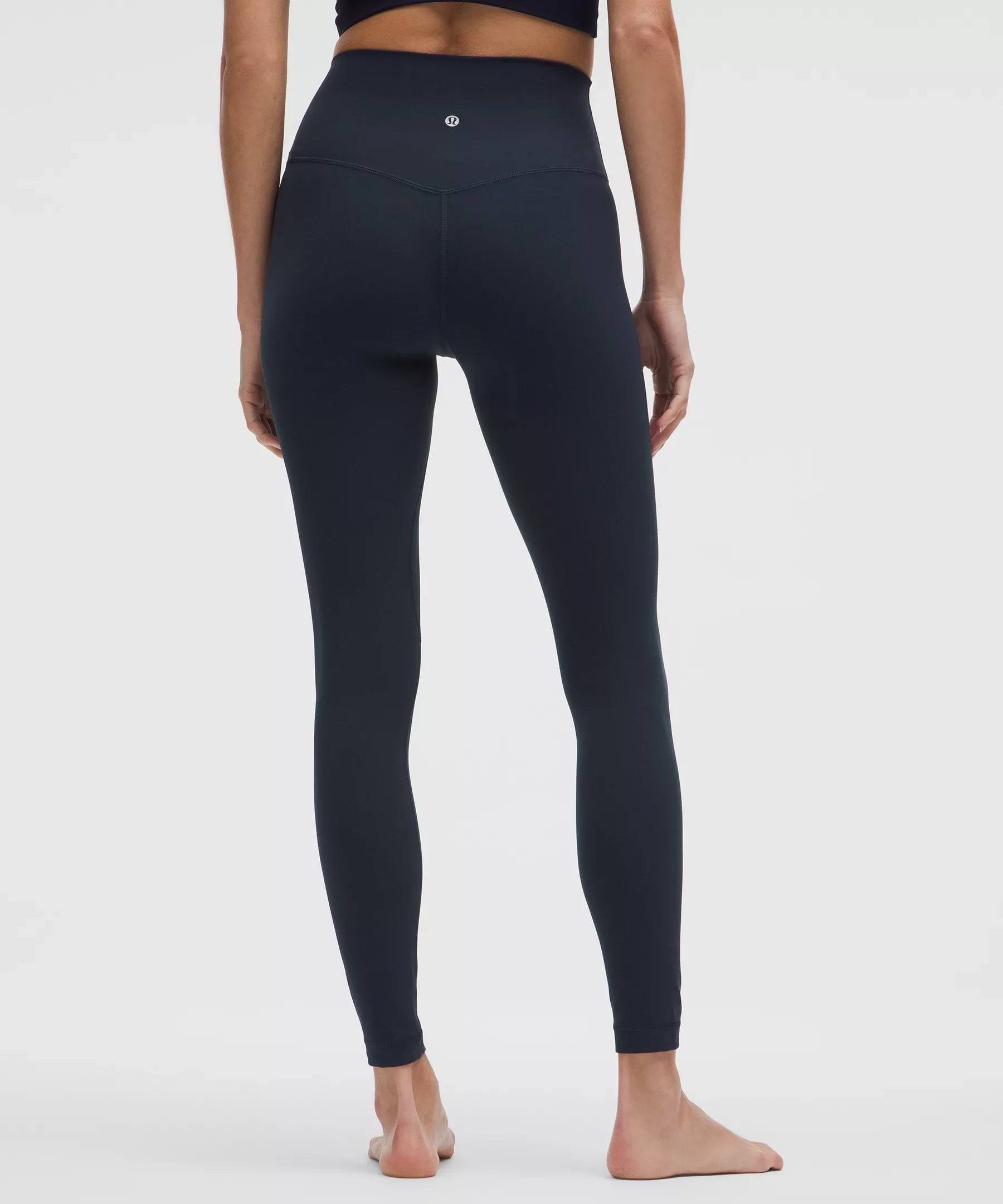 Pantalón de tiro alto