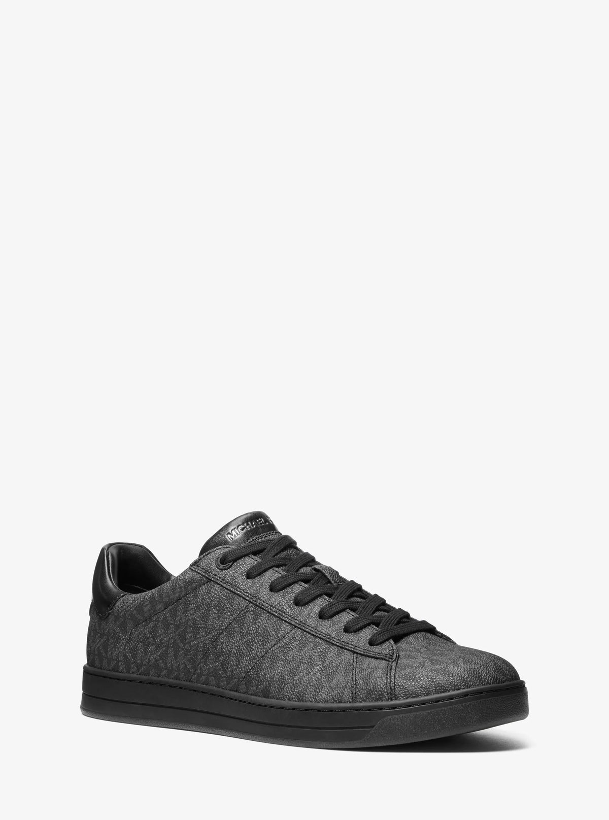 Tenis