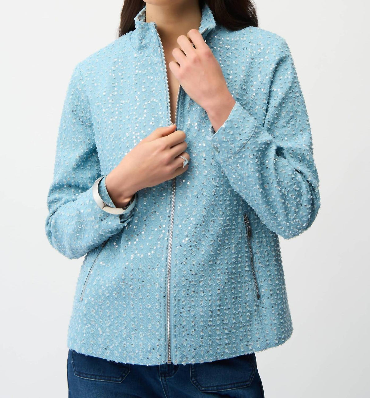 Chaqueta de mezclilla con lentejuelas color azul