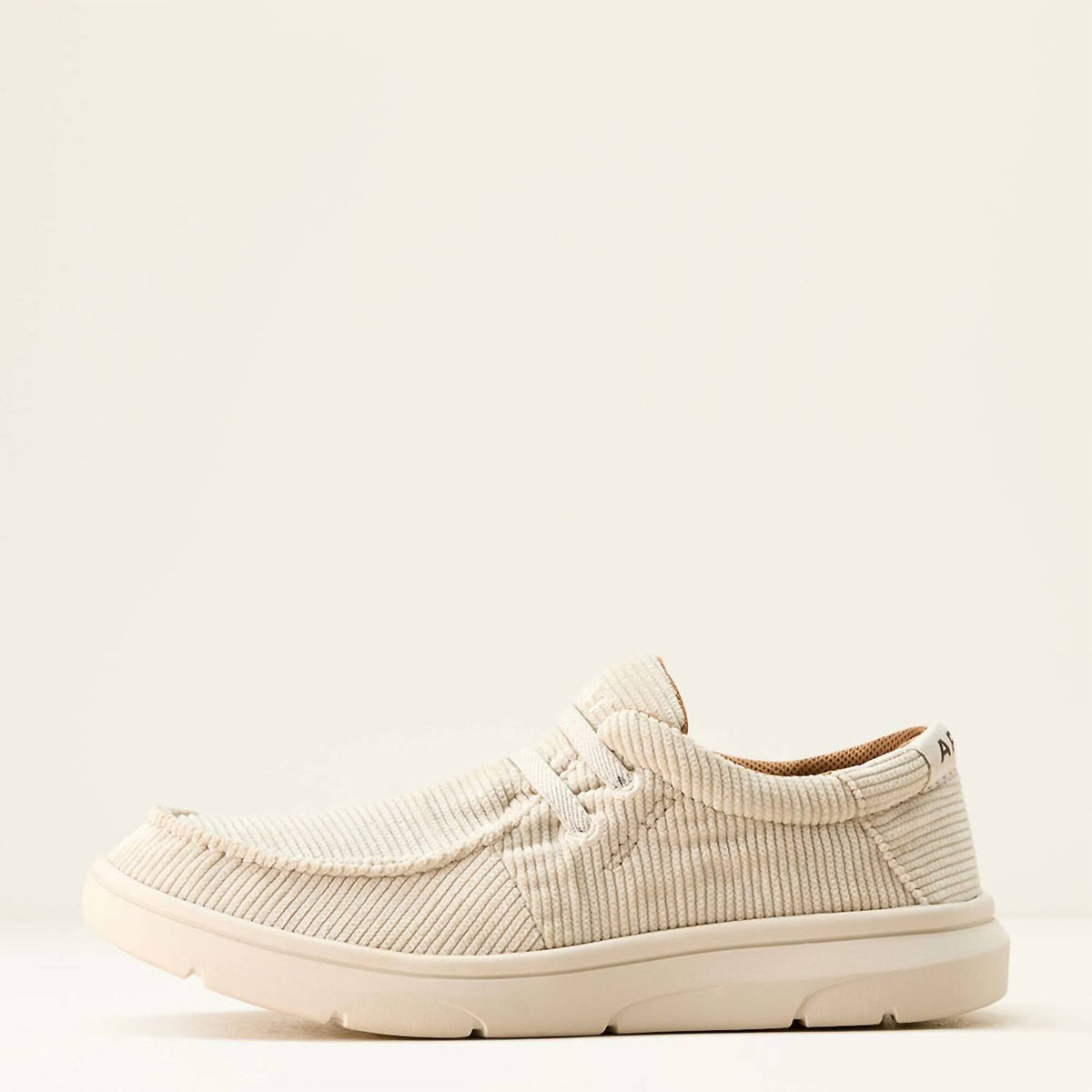 Zapatos infantil color crema