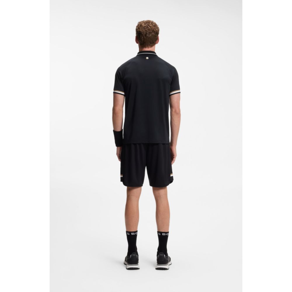 Polo de corte ajustado