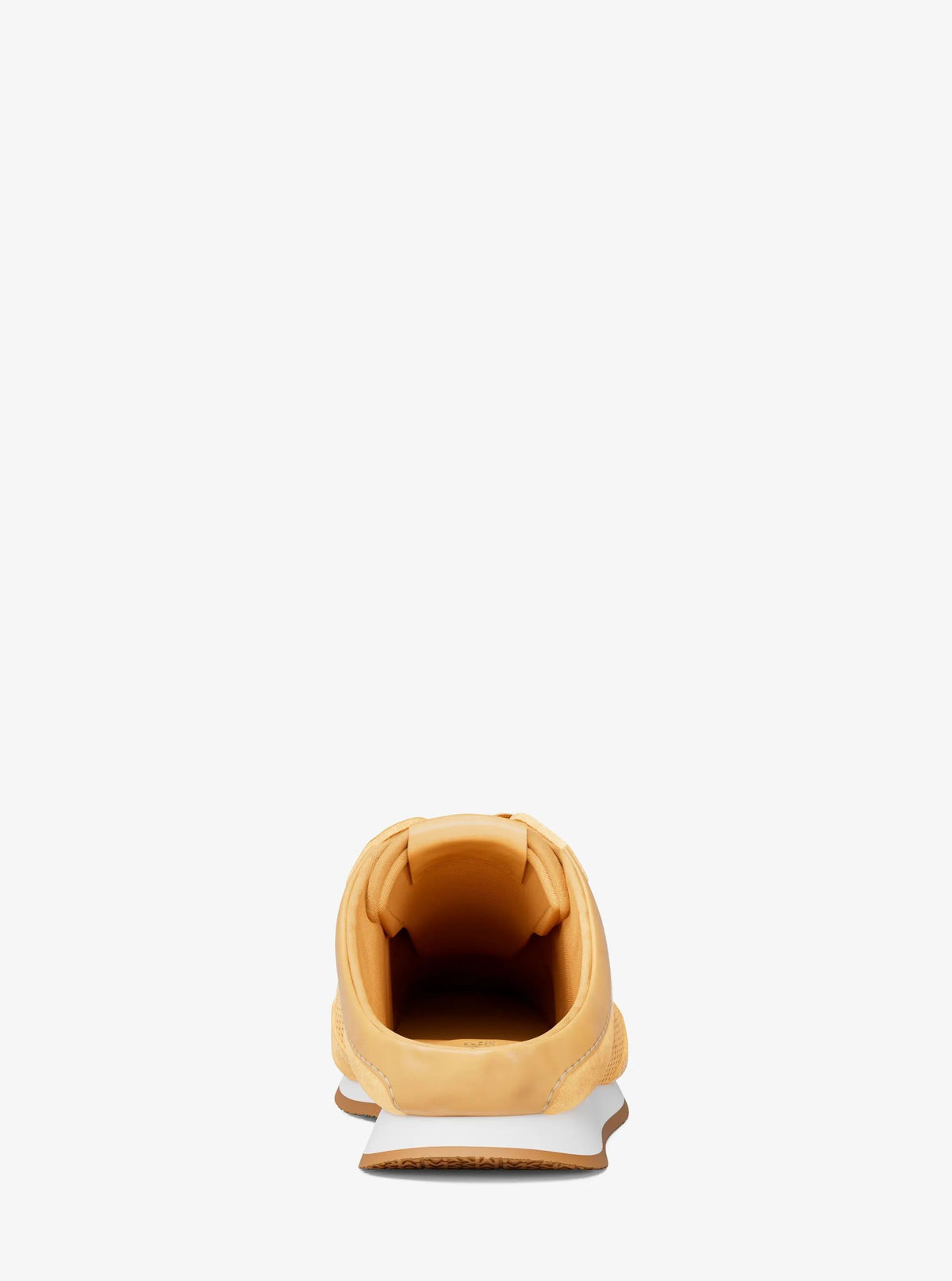 Tenis de gamuza sin cordones
