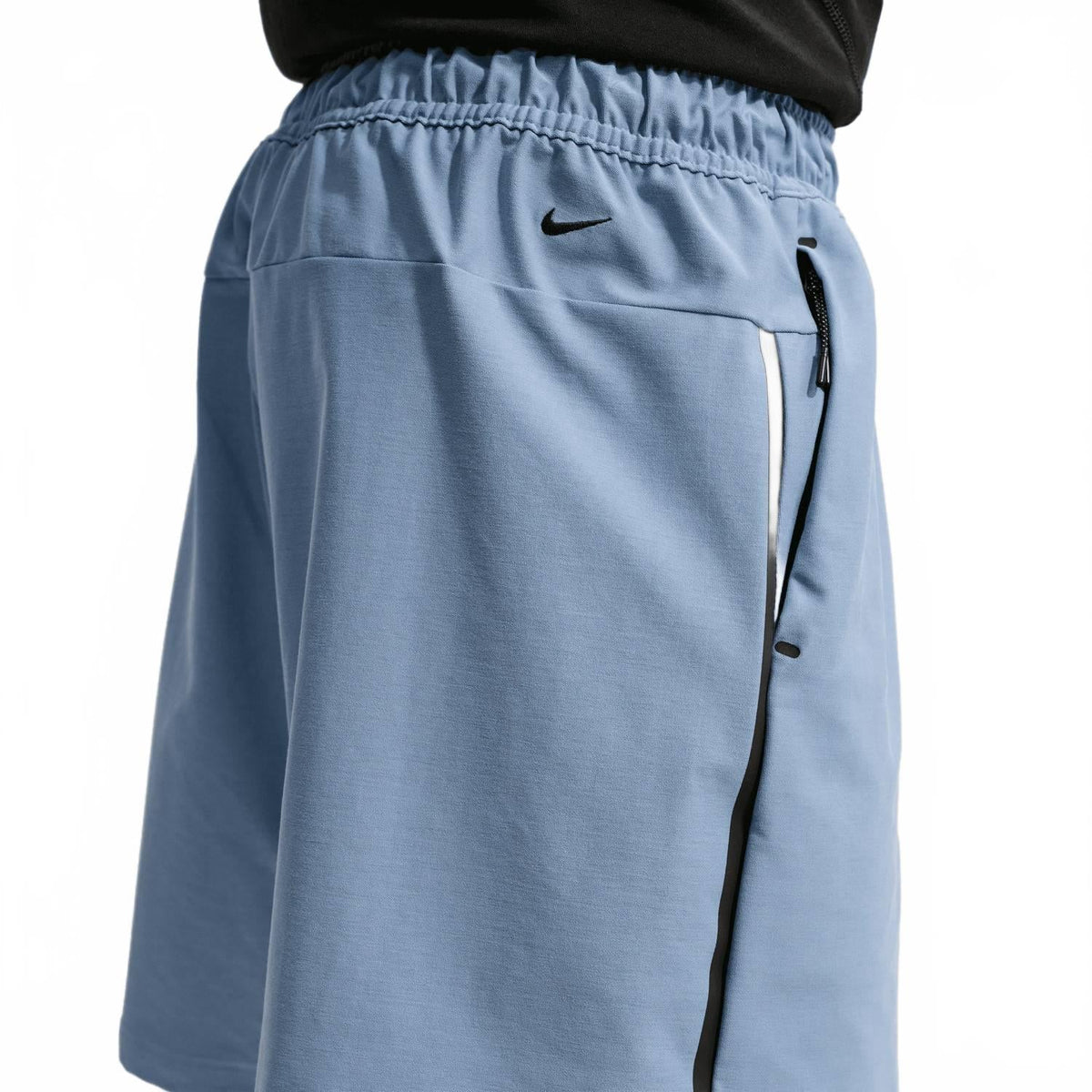 Short color negro y azul