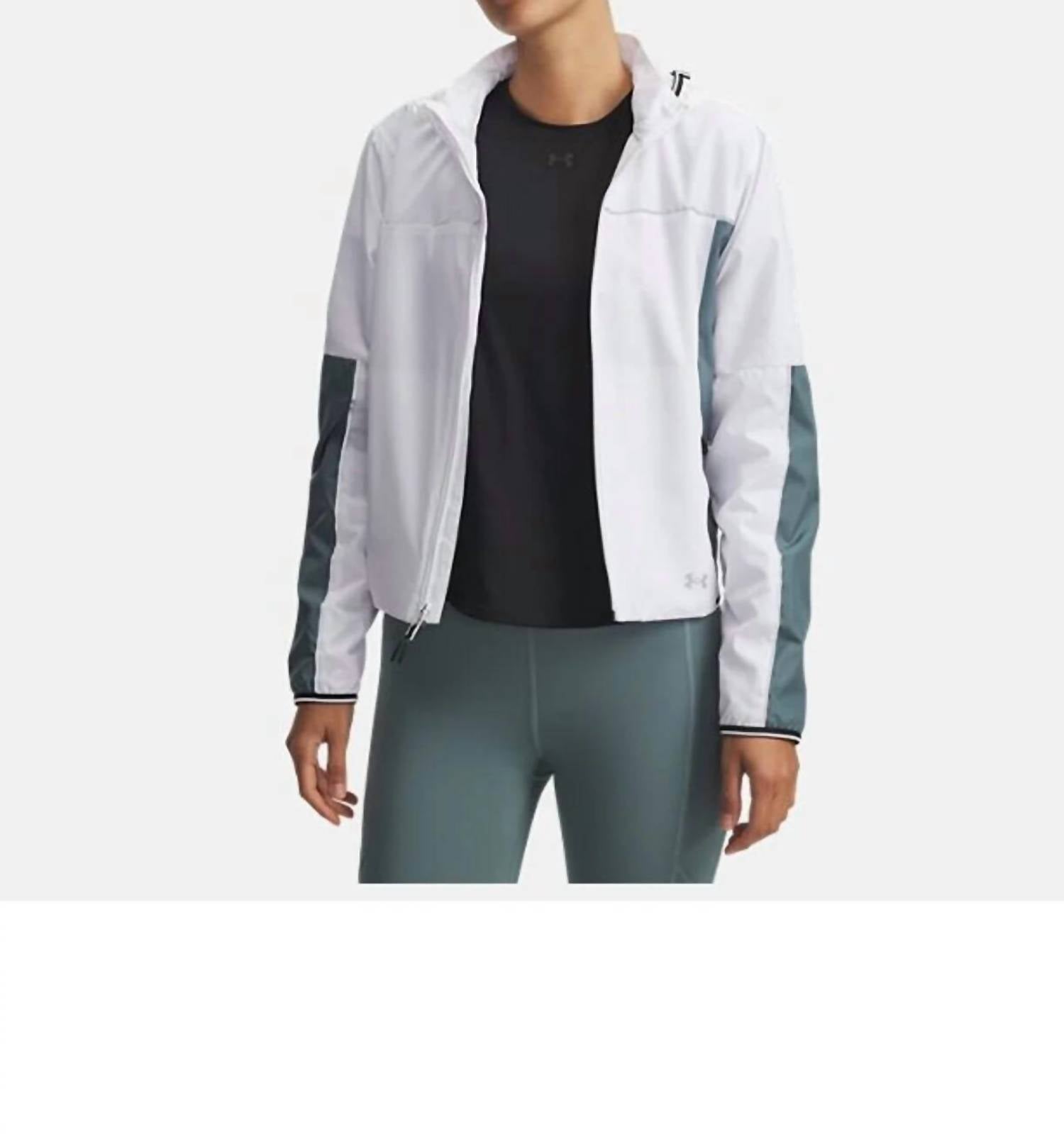 Chaqueta color blanco