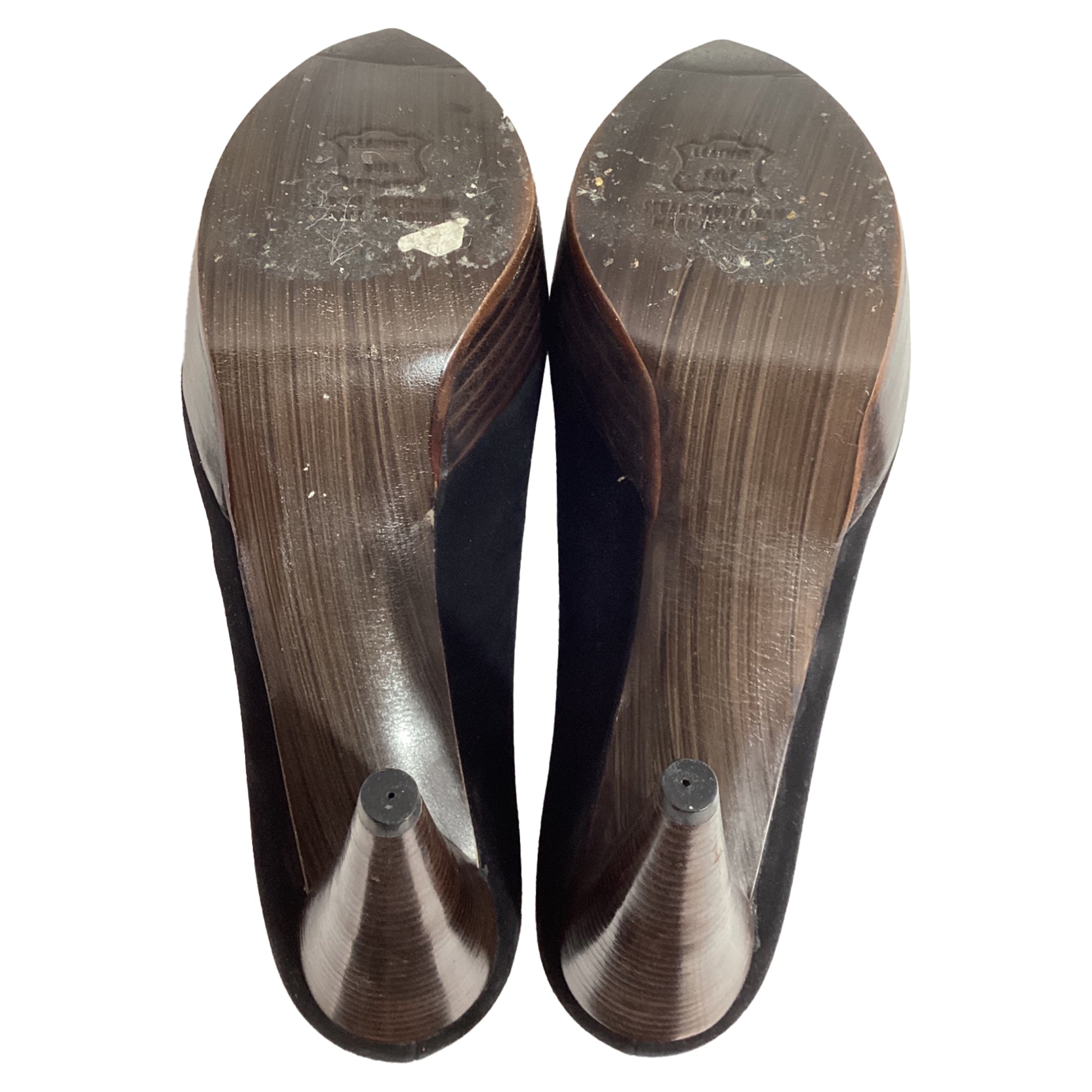 Tacones de gamuza con plataforma color negro
