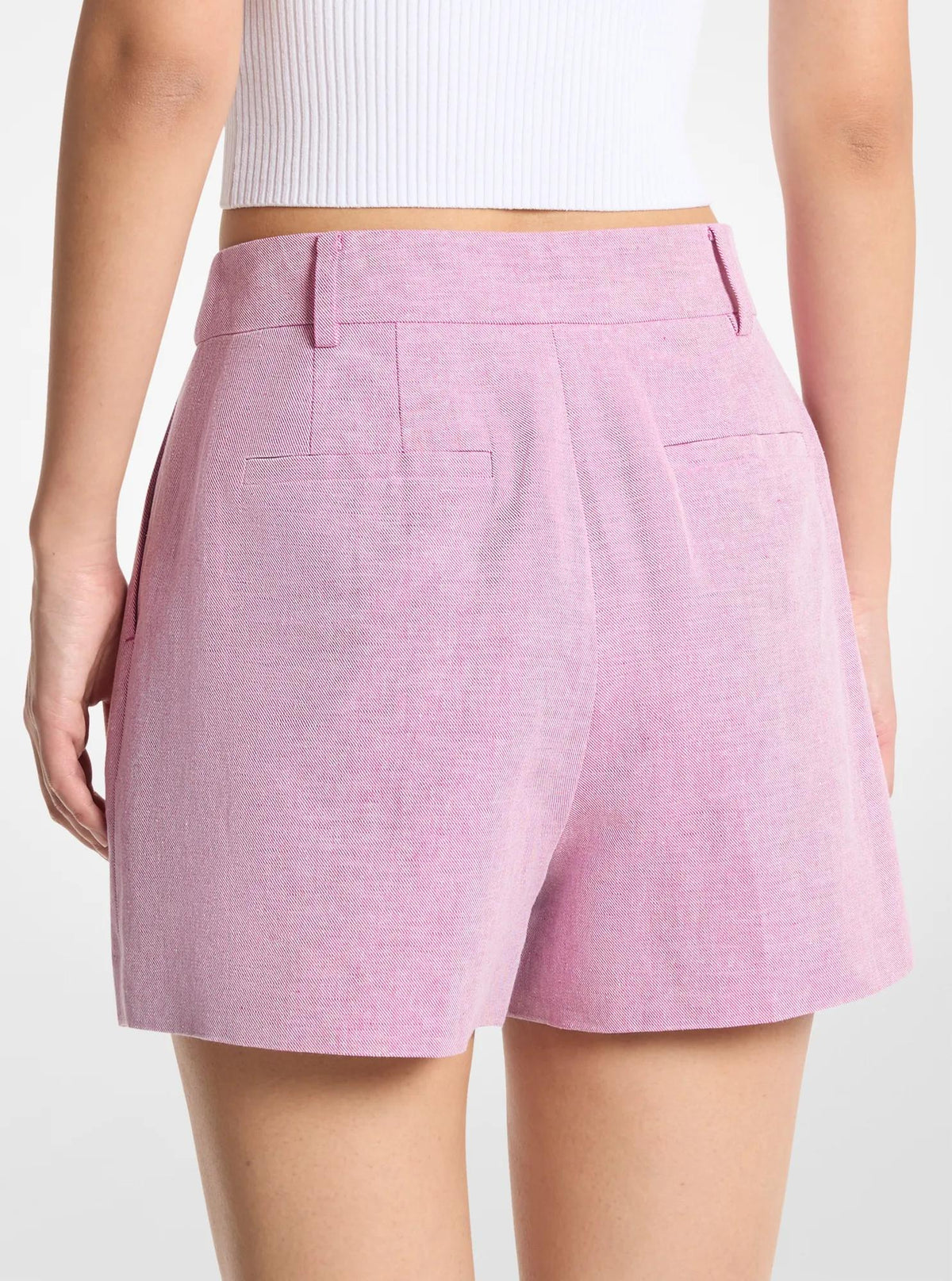Short de algodón con pliegues