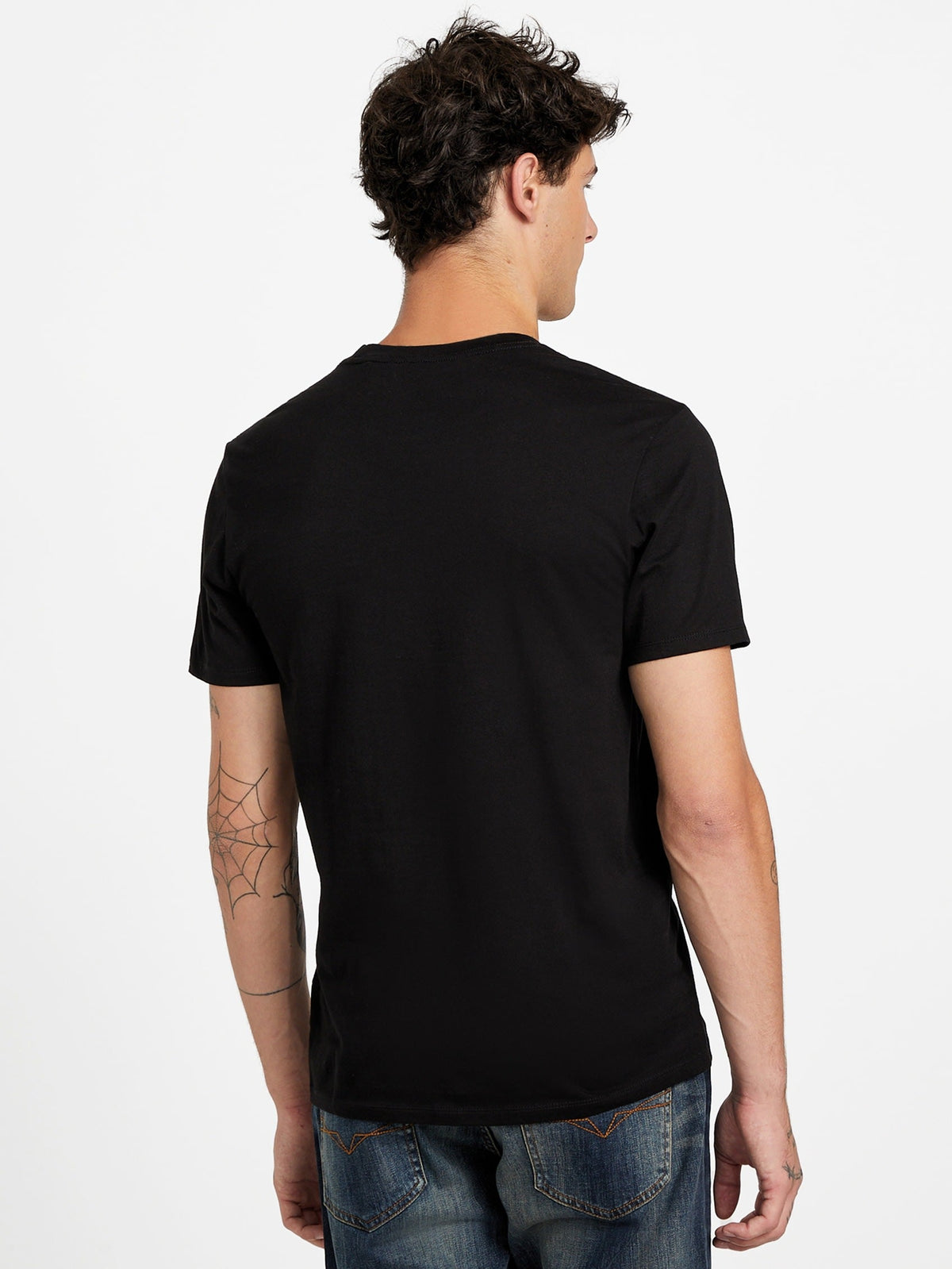 Camiseta con cuello redondo