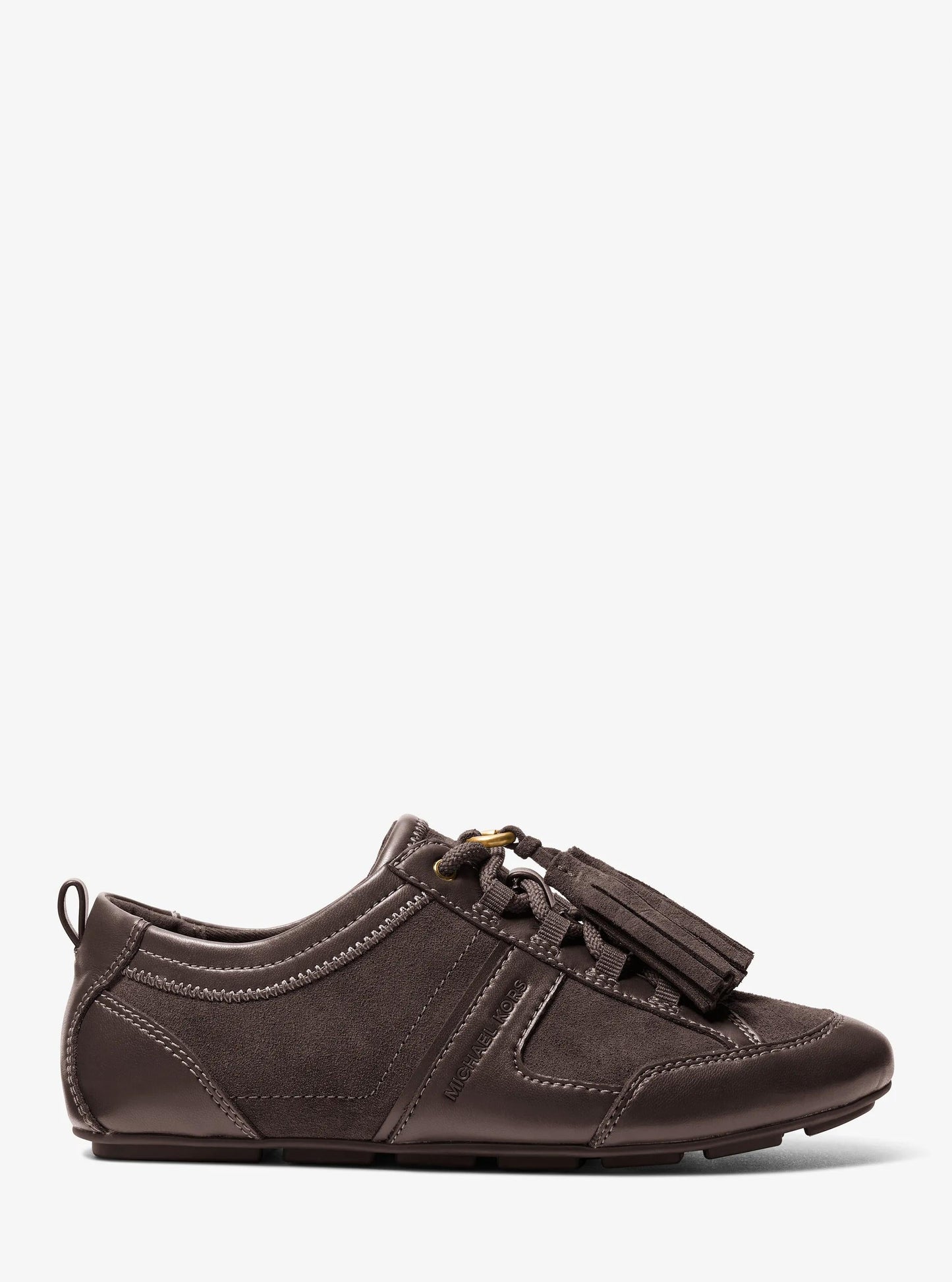 Tenis de gamuza