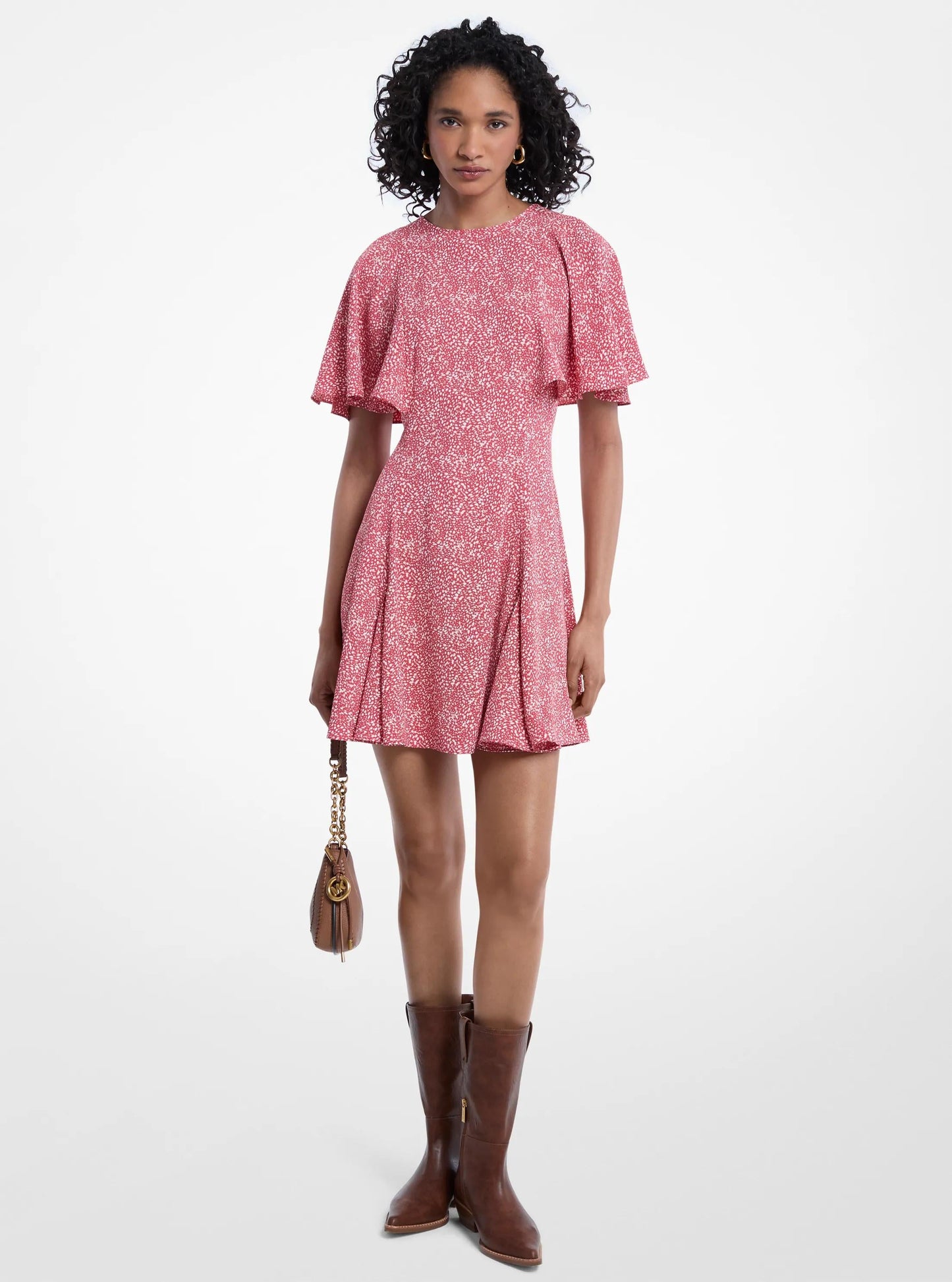 Vestido de satén corto con estampado
