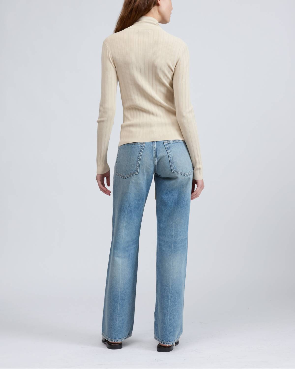 Top color beige