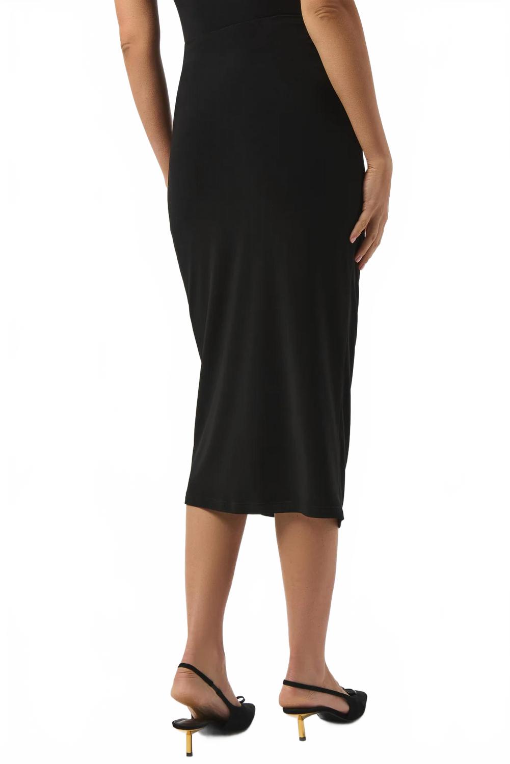 Falda color negro