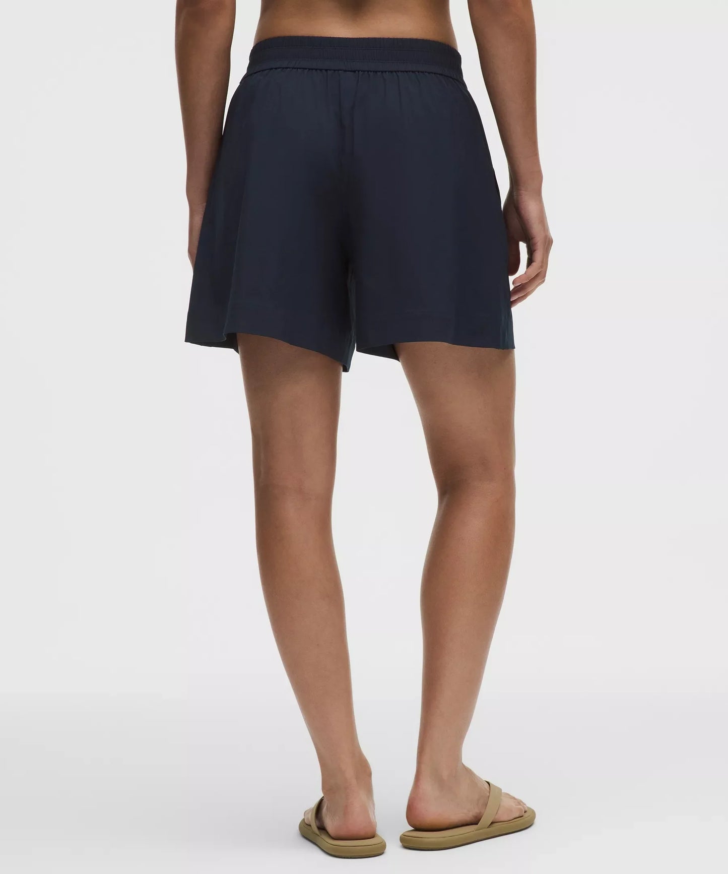 Short de tiro medio