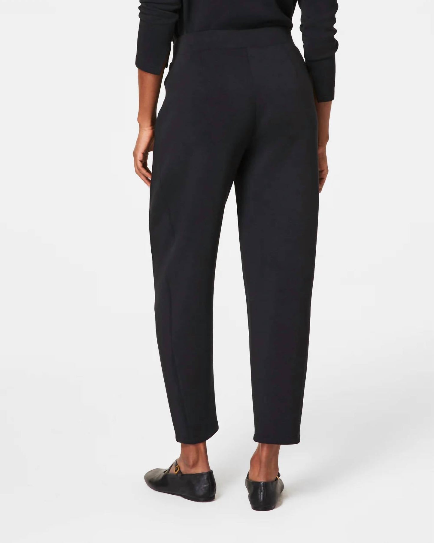 Pantalón color negro