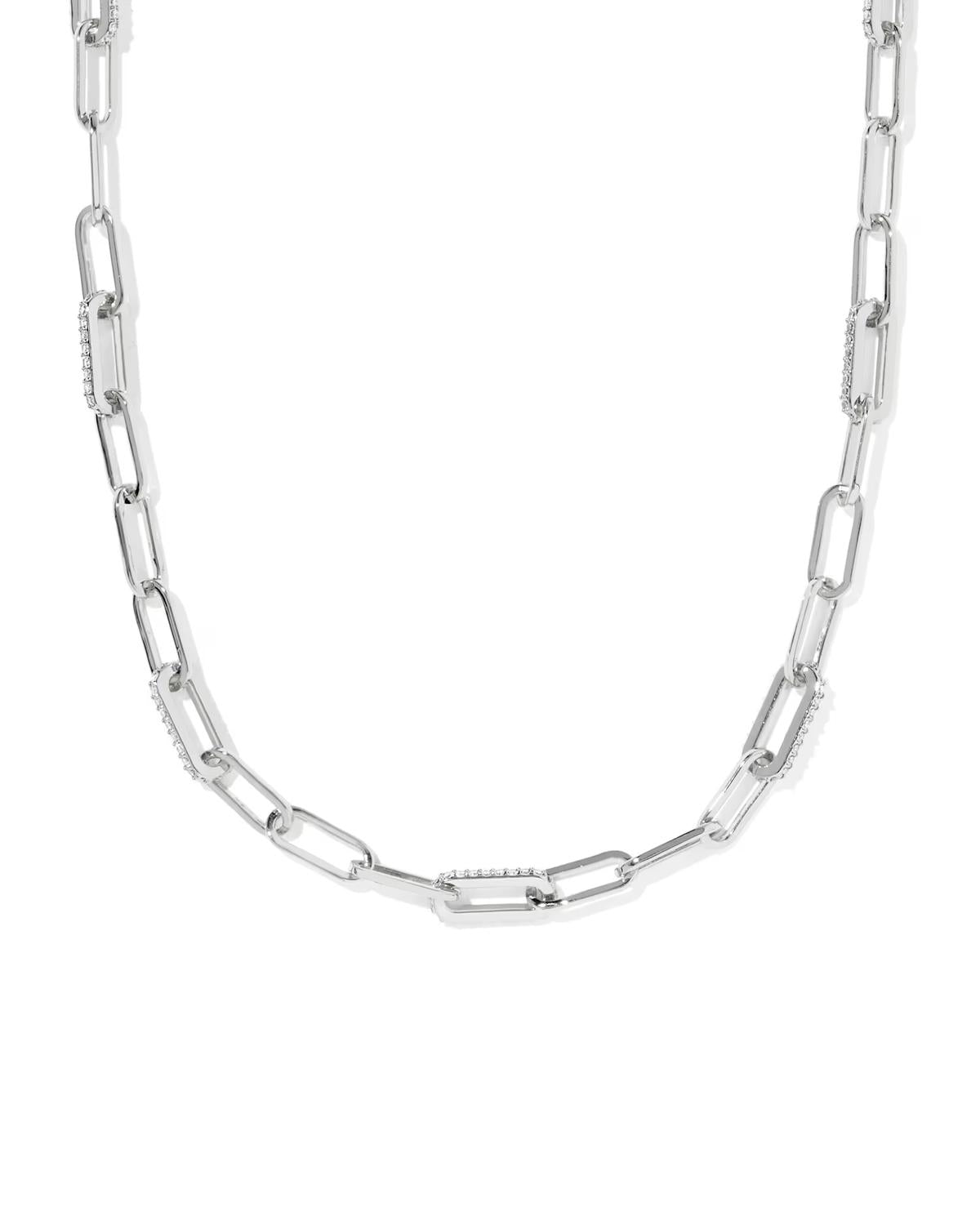Collar de mujer color plateado