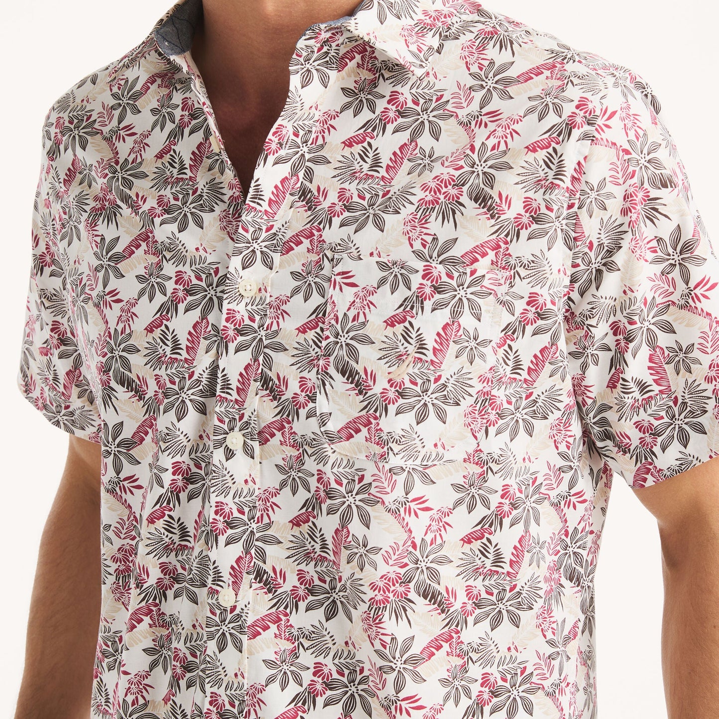 Camisa de hombre de manga corta con estampado