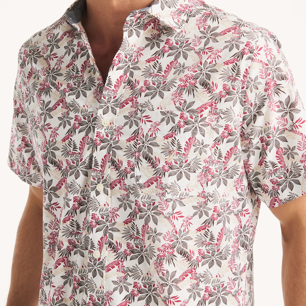 Camisa de hombre de manga corta con estampado