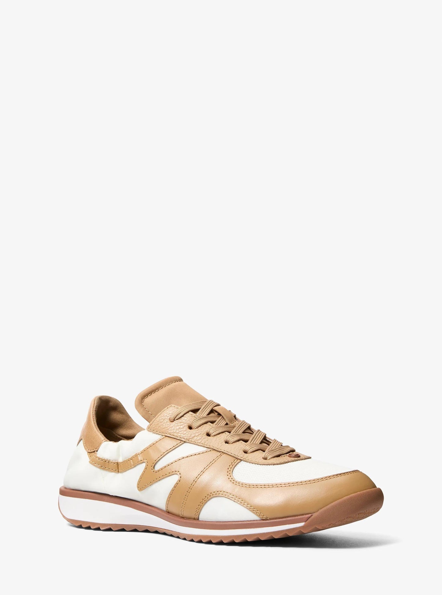 Tenis de nailon