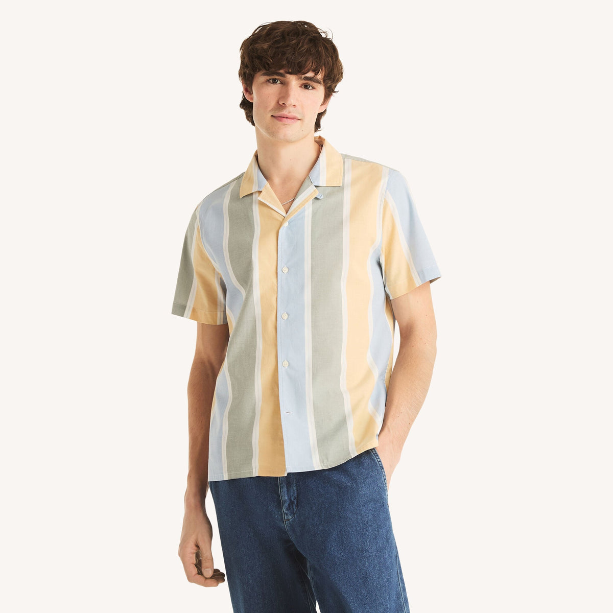 Camisa de hombre de manga corta a rayas