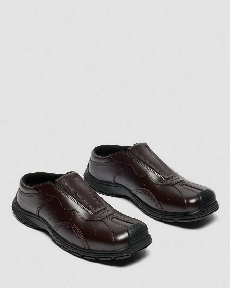 Zapatos destalonados de cuero