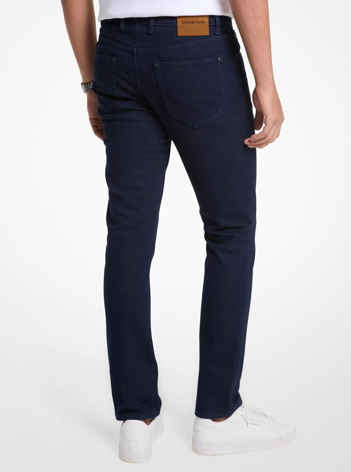 Pantalón de corte ajustado