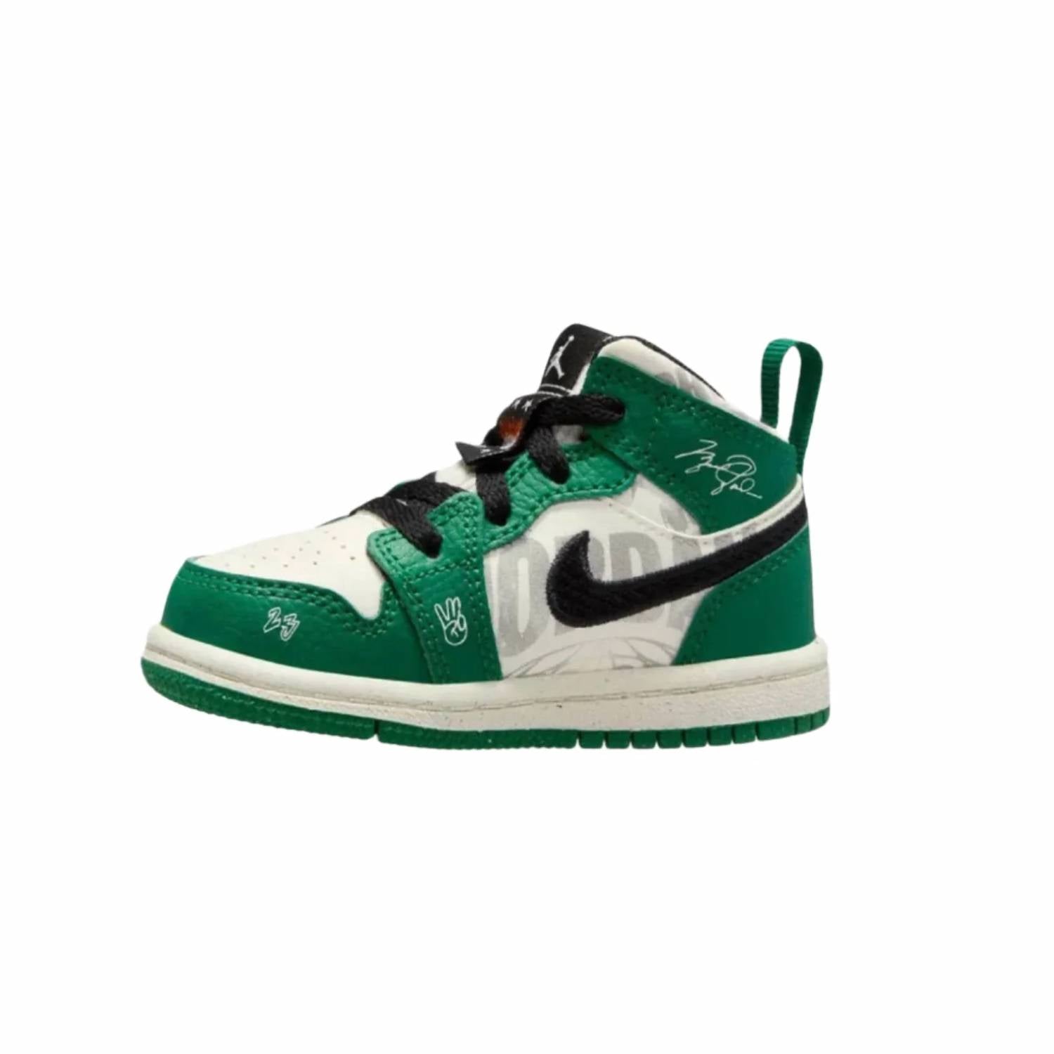 Tenis infantil color negro y verde