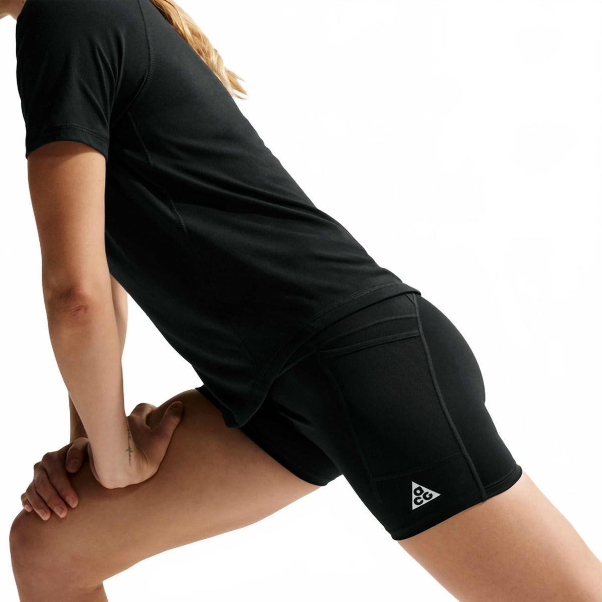 Short color negro y blanco