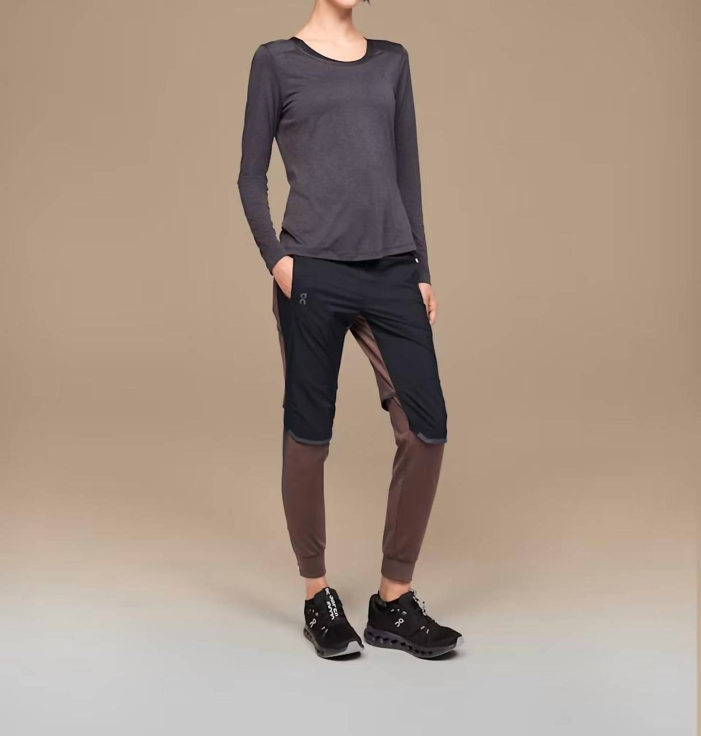 Pantalón de mujer color negro
