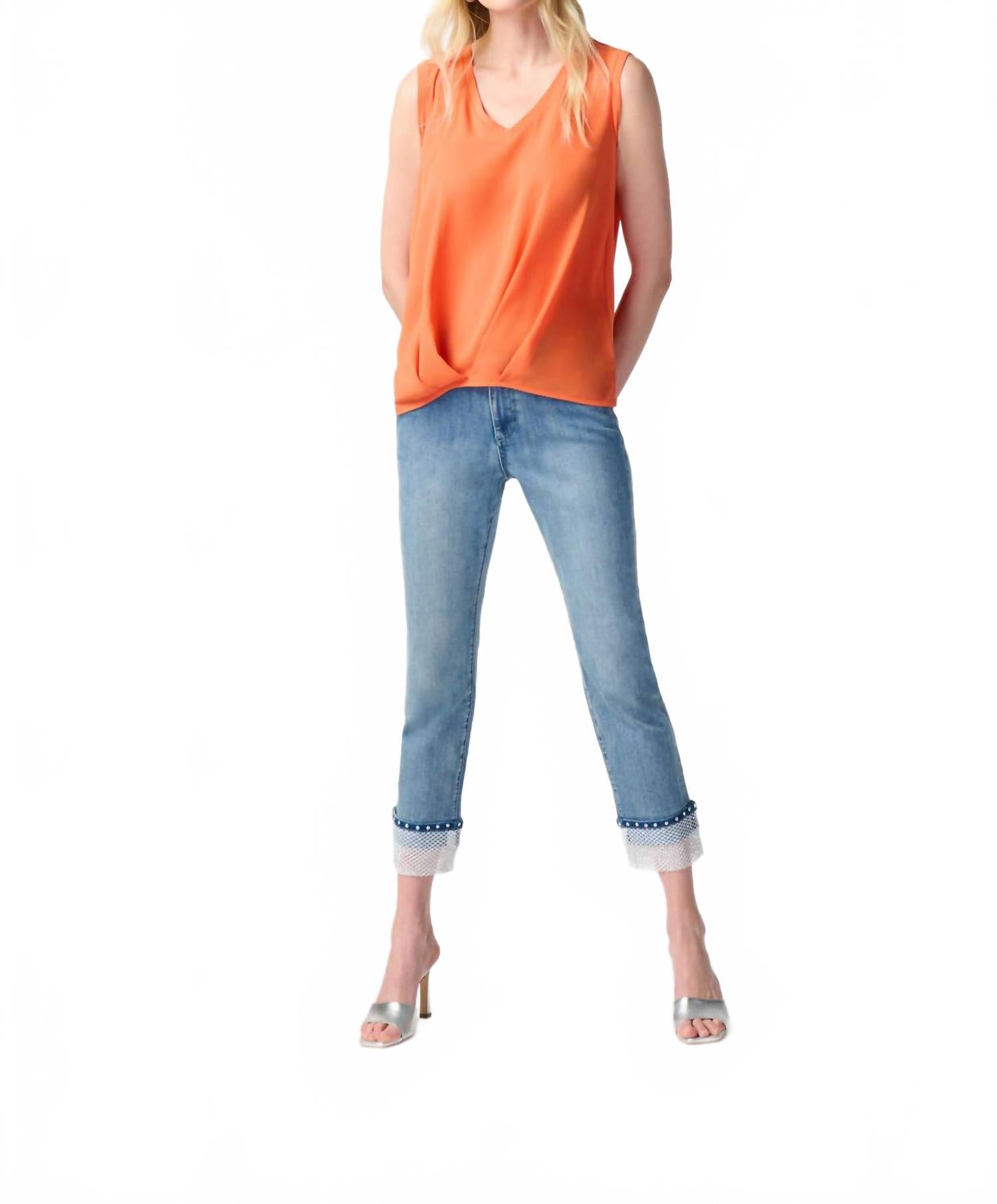 Suéter sin mangas con cuello en V color naranja