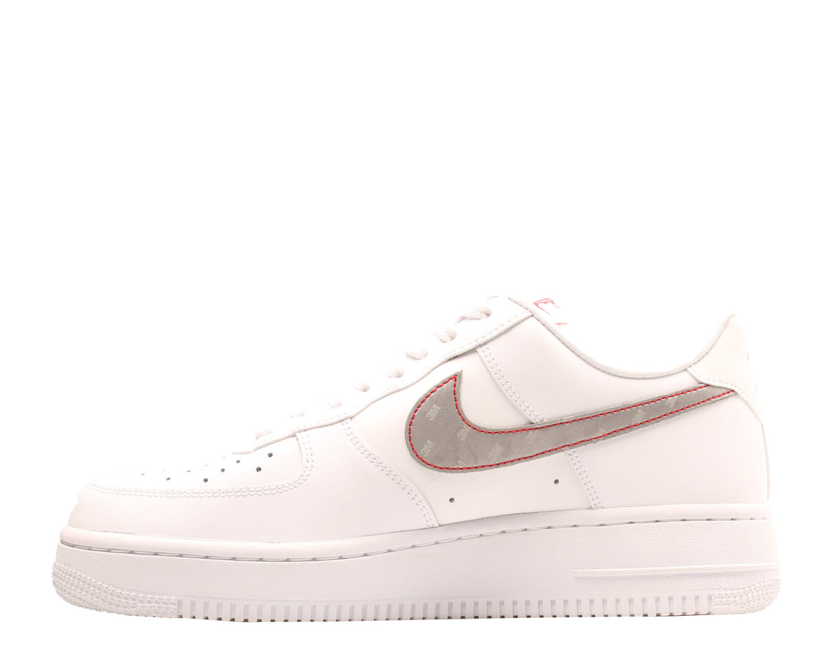 Zapatos color blanco y plateado