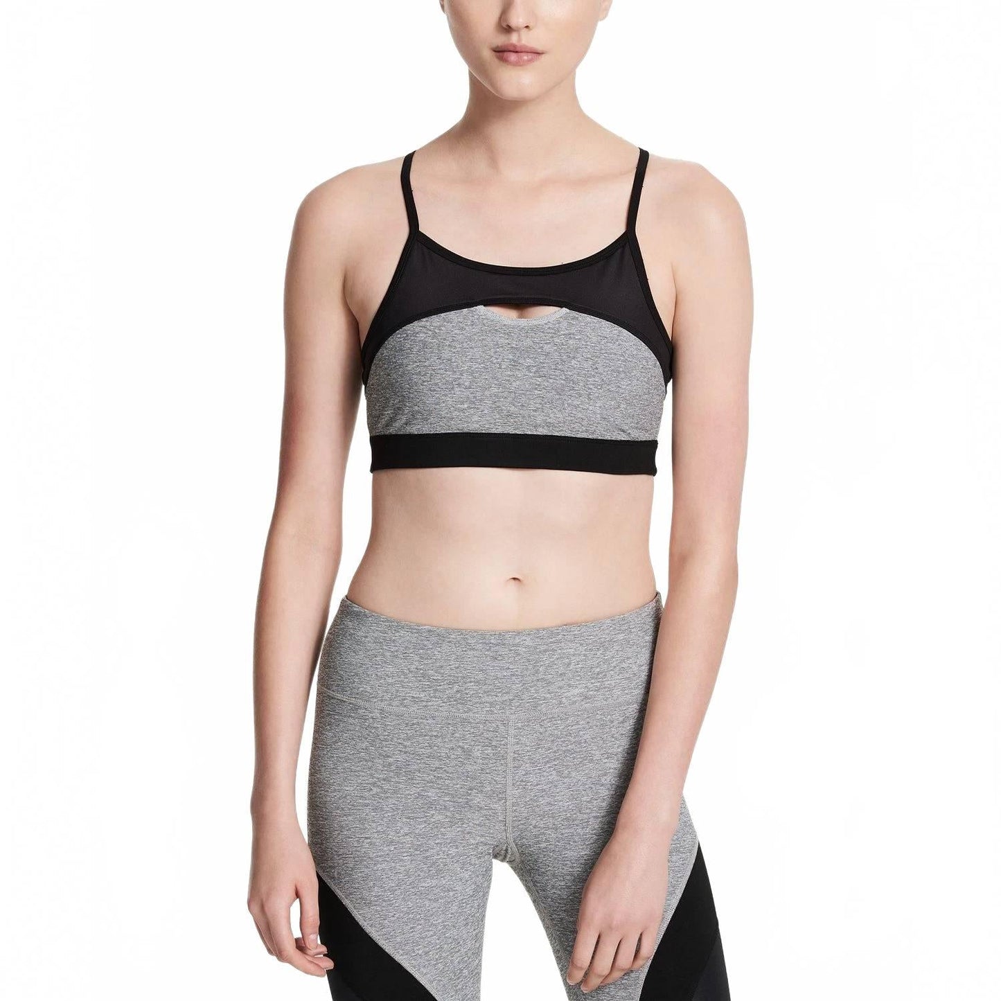 Top deportivo color negro