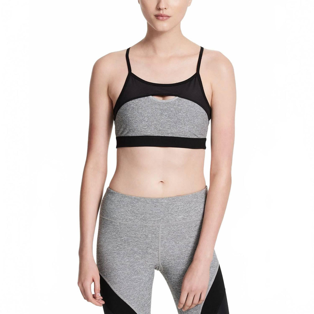 Top deportivo color negro
