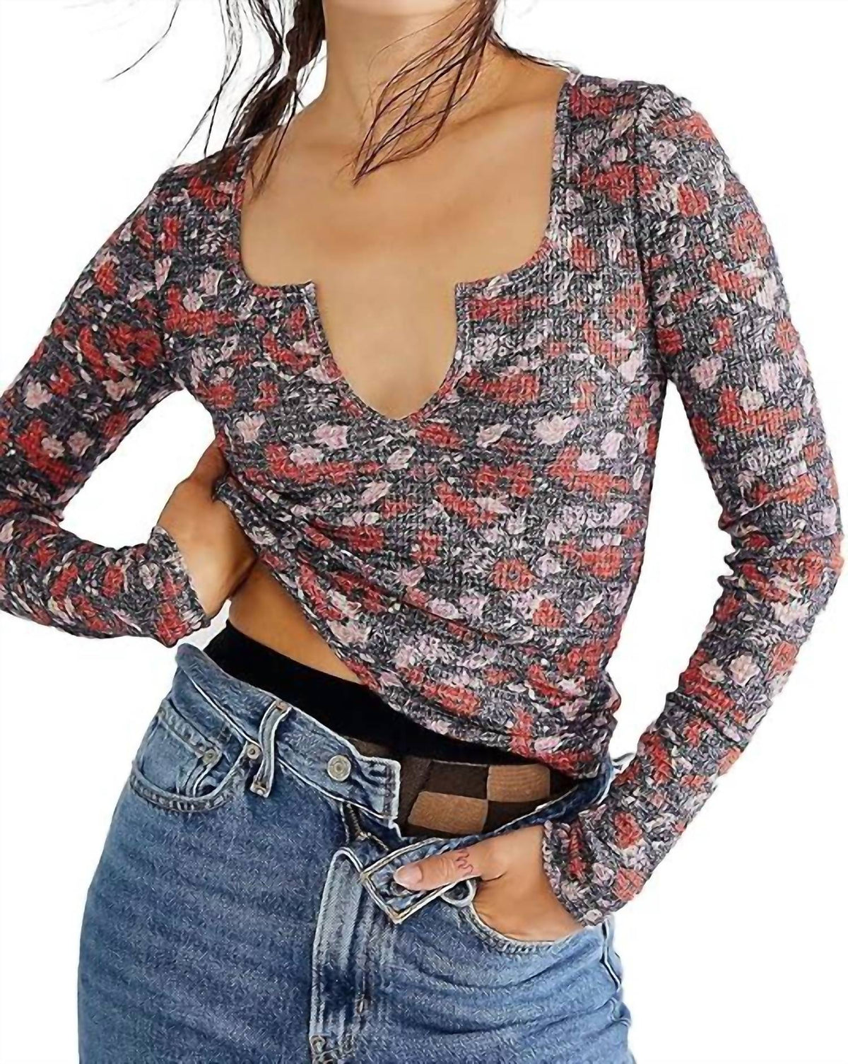 Top con estampado color negro