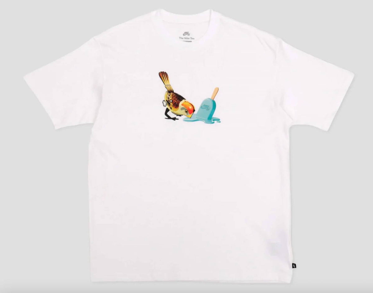 Camiseta color blanco y crema