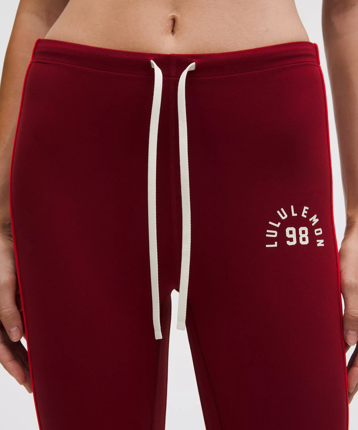 Pantalón de tiro medio