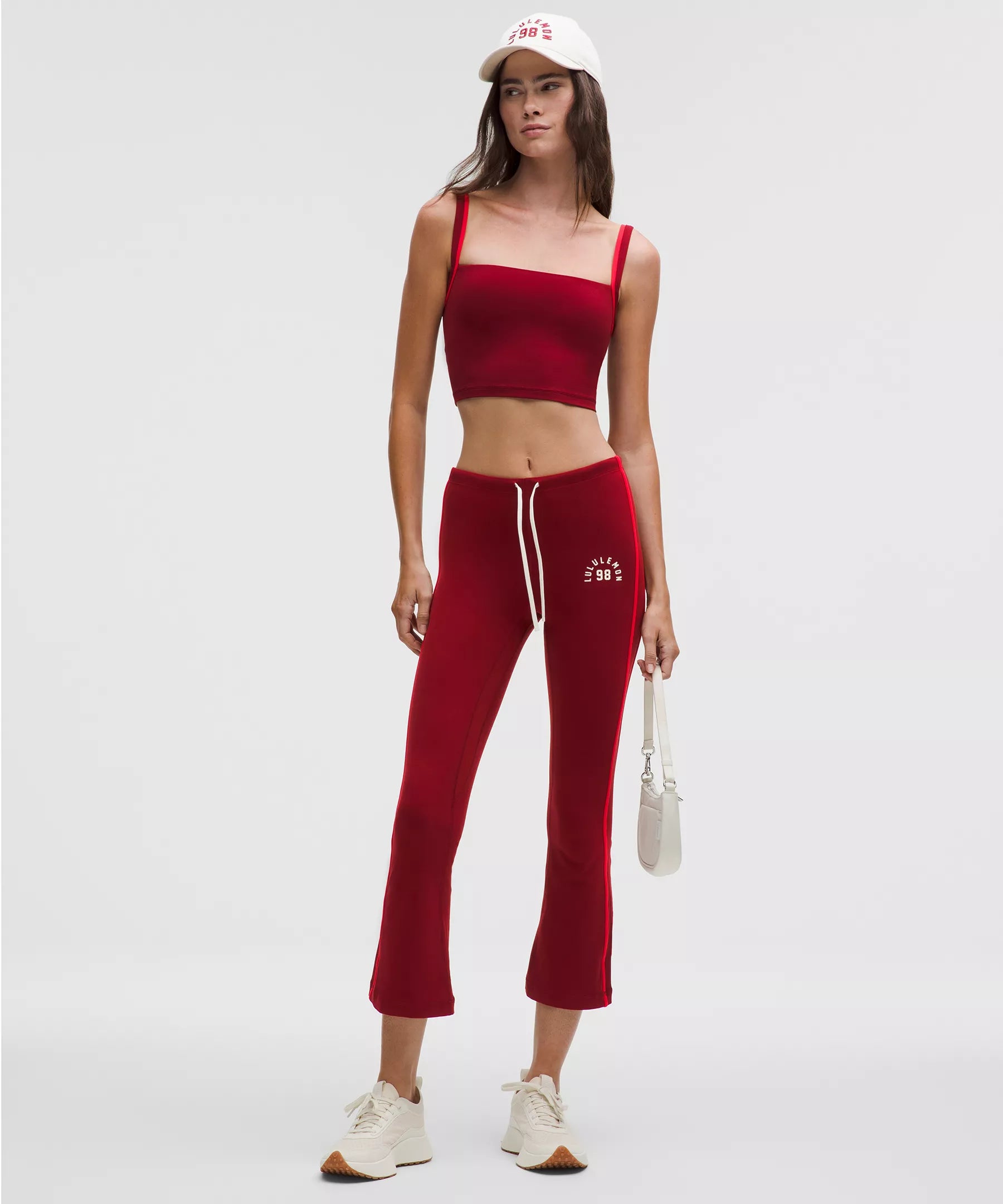 Pantalón de tiro medio